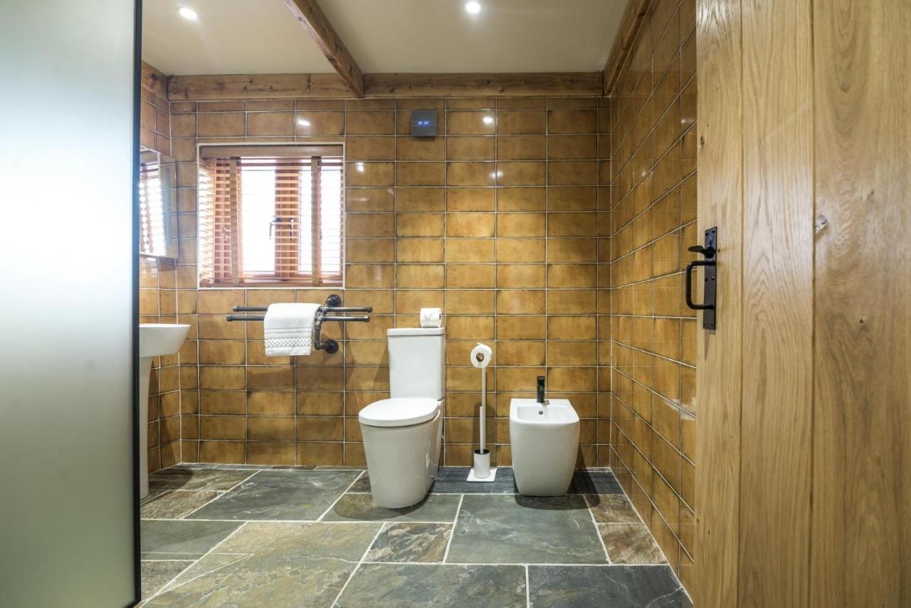 Johnston Lavender - Luxurious Barn Conversion - Blossom Farm מראה חיצוני תמונה