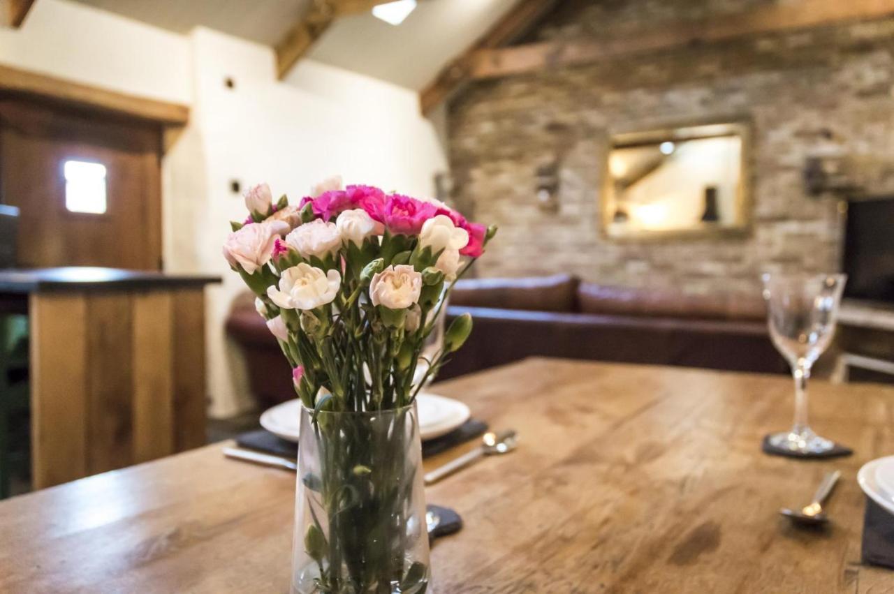 Johnston Lavender - Luxurious Barn Conversion - Blossom Farm מראה חיצוני תמונה